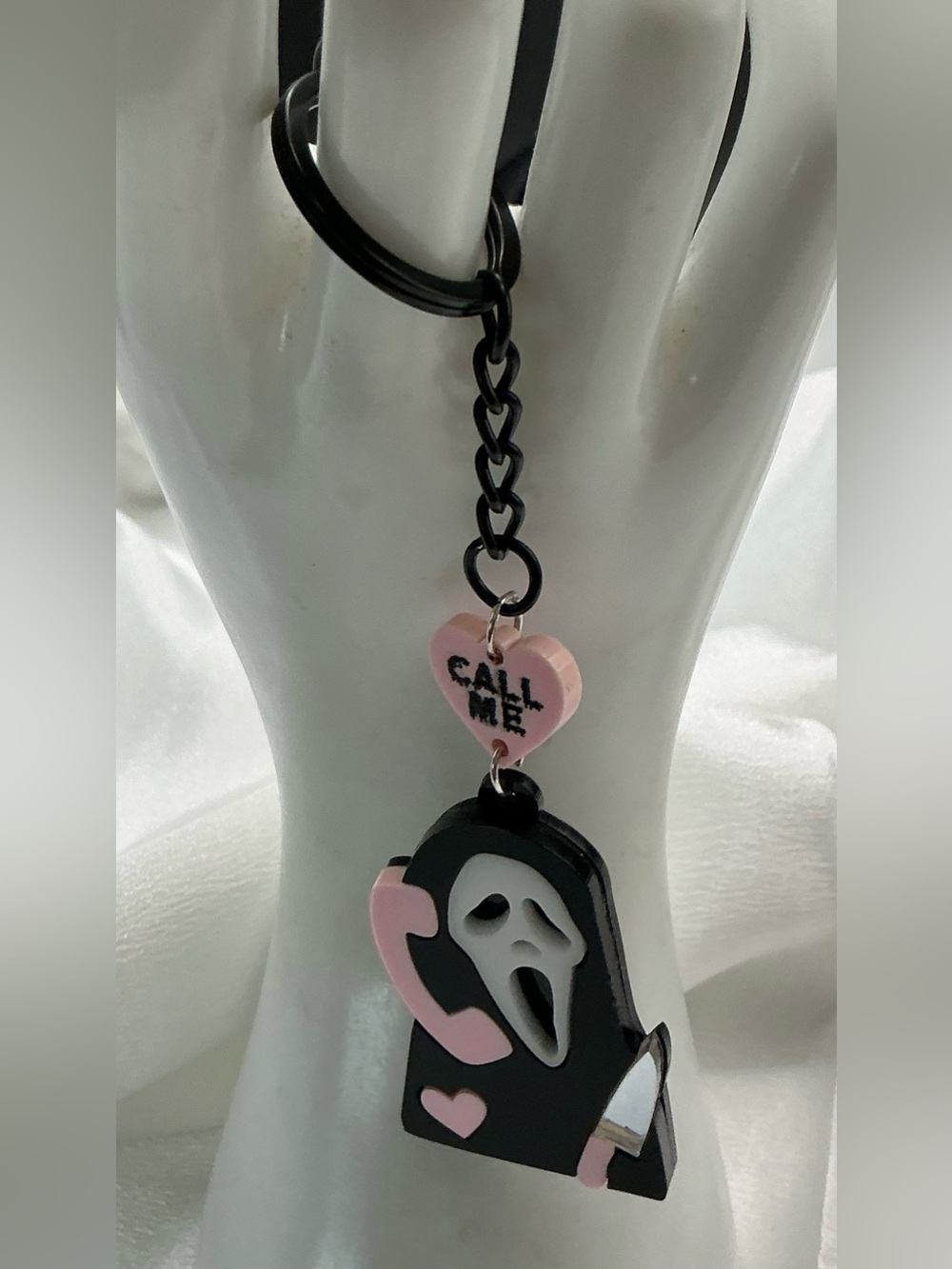 HAND UPCYCLED GHOST FACE FROM SCREAM CALL ME KEYCHAIN